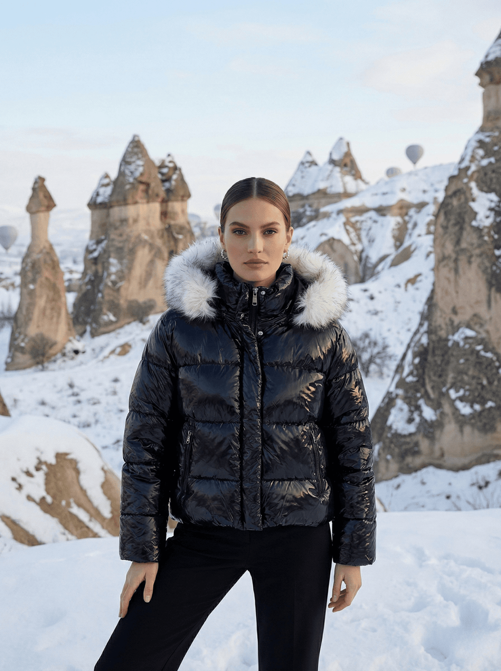 1088 Kısa Şişme Parlak Mont - Desfita