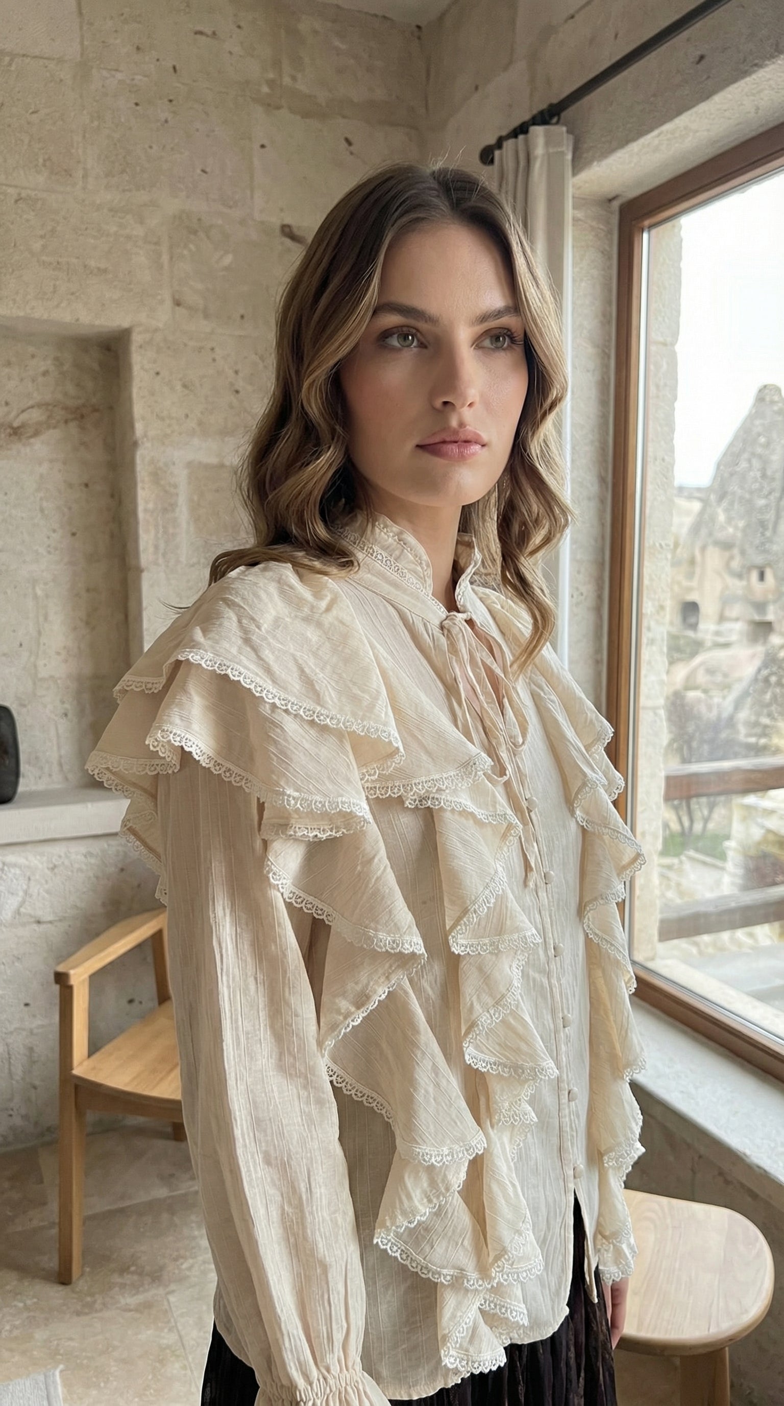 7098 Fırfırlı Gömlek