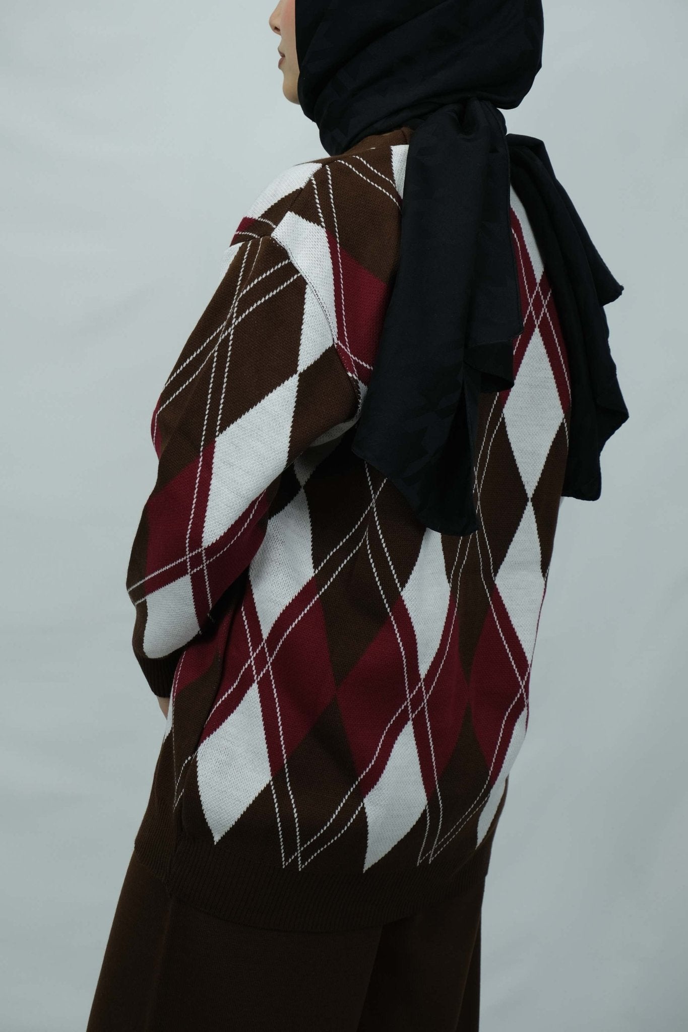 Baklava desenli v yaka triko hırka takım 4017 - Desfita