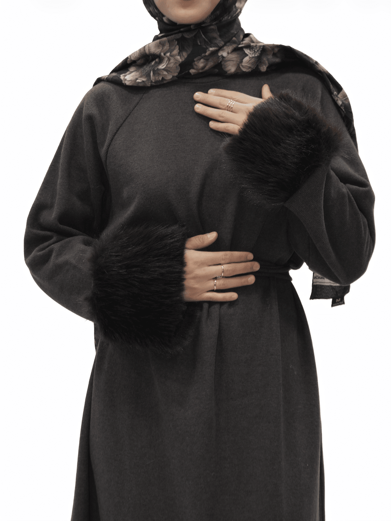 Kolu Kürk Detaylı Zarif Elbise 13130 - Desfita