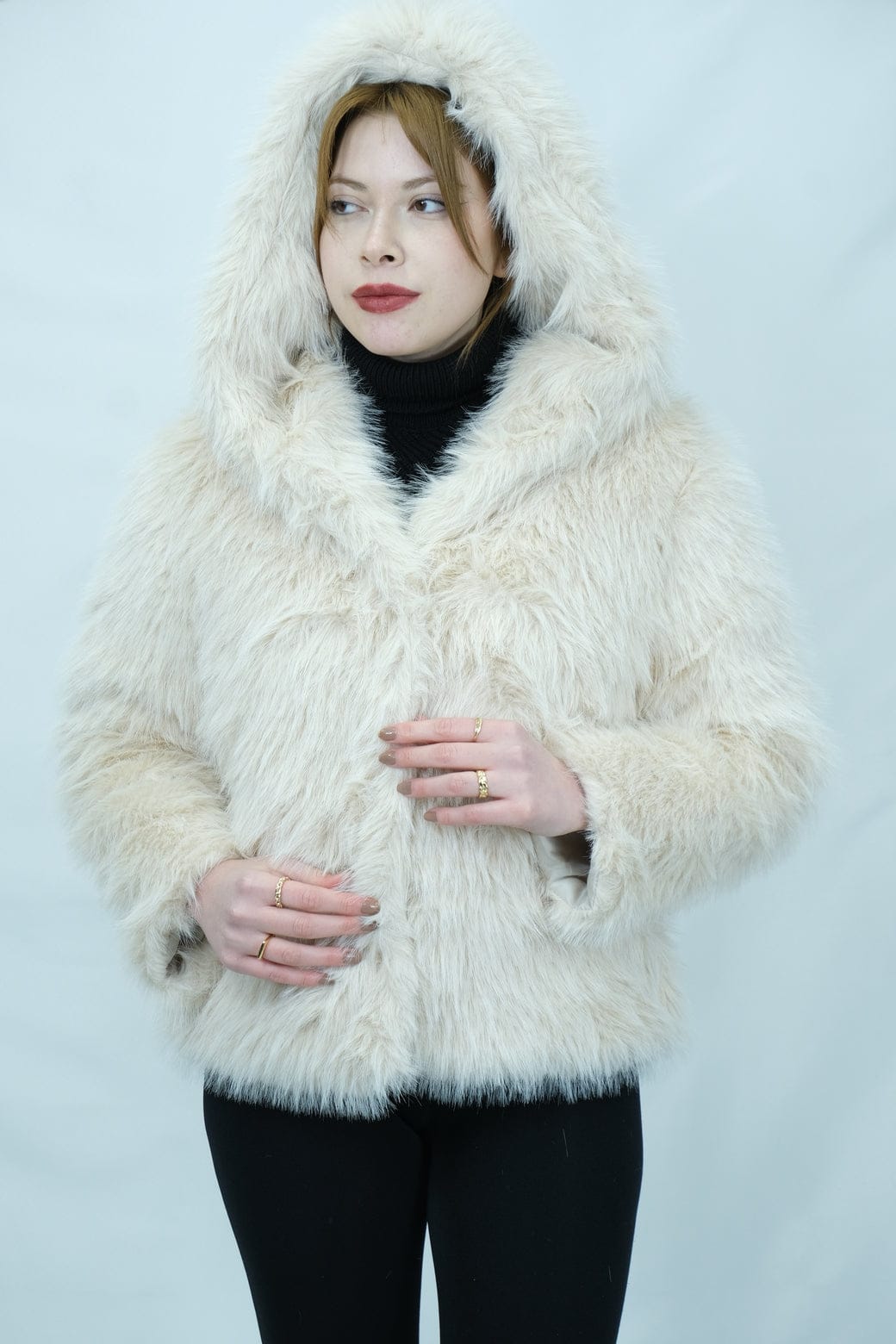 Şapkalı kürk 739 - Desfita